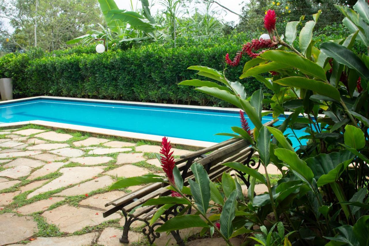 Sossego Homestay Chapada dos Guimarães Exteriör bild